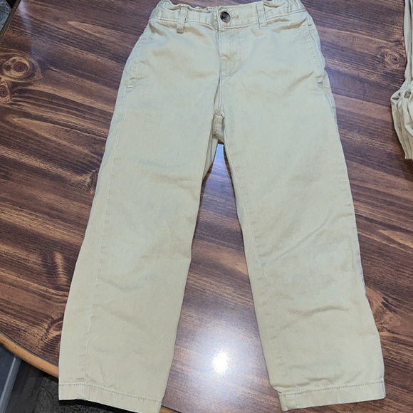 3 pair bundle boys khakis size 5- Children’s place -1 extra pair free - 4 total - Picture 11 of 13